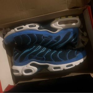 Brand new never worn need gone